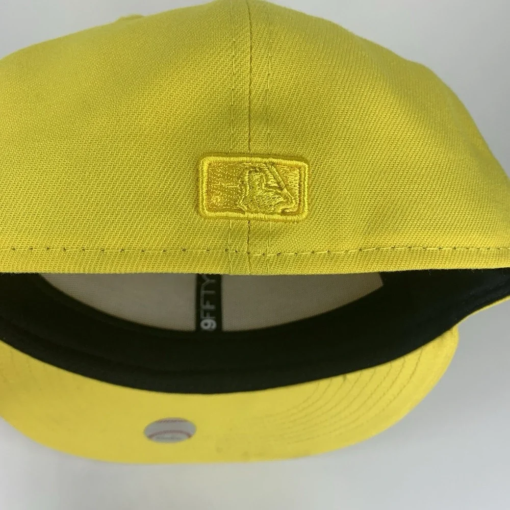 Texas Rangers Hat Yellow Tonal New Era 59FIFTY Fitted Size 7 MLB Baseball Cap